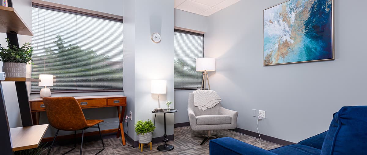 Maryland Farms Continental Place office space